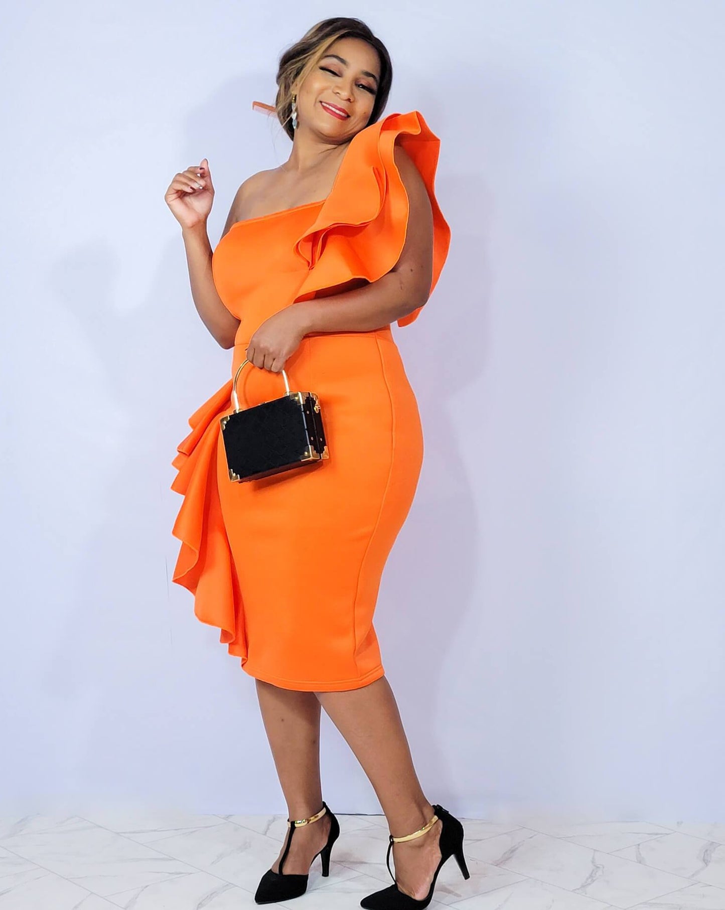 Leya midi orange dress