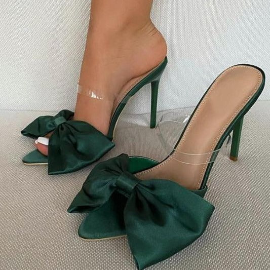 Emerald heels