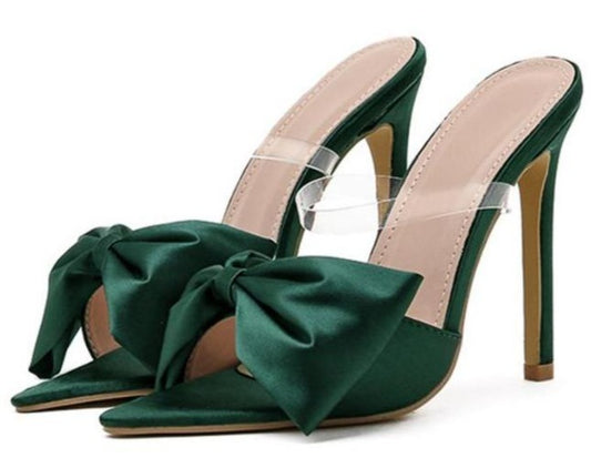 Emerald heels